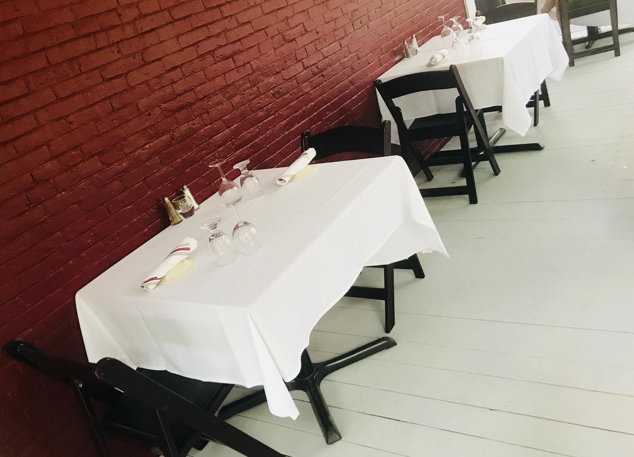 Woodbound Inn Rindge Екстериор снимка