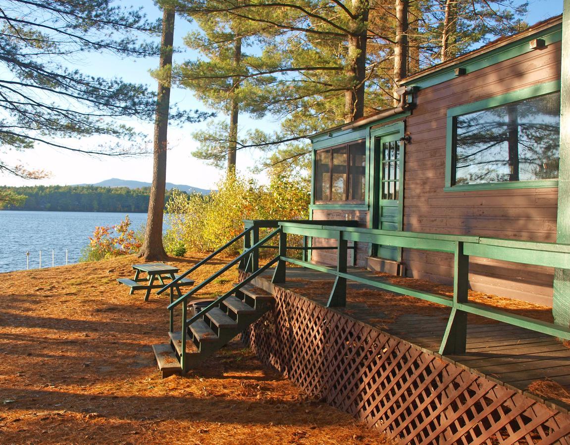 Woodbound Inn Rindge Екстериор снимка