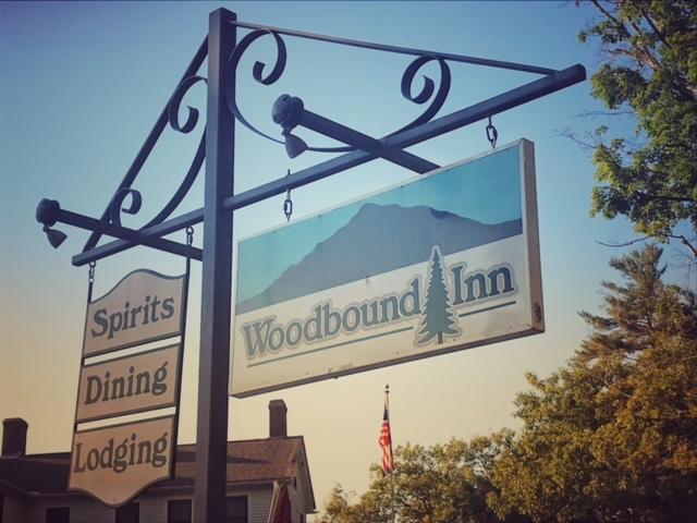 Woodbound Inn Rindge Екстериор снимка